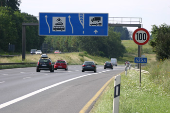Autobahn A 9 Fahrbahnteilung 61