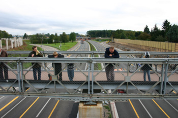 Autobahn Behelfsbrcke Zuschauer 3986