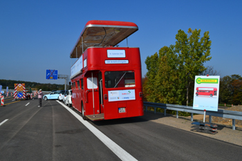 Autobahn Köln - Aachen Düren Kerpen Autobahnneubau Verkehrsfreigabe Autobahneinweihung Doppeldeckerbus 07
