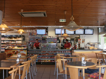 Autobahn_Raststatte_Jagsttal_2