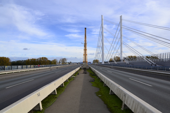 Autobahn Rheinbrücke Duisburg Neuenkamp A40 Vollsperrung Verkehrsfreigabe 09