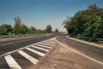 Autobahn Rumänien A1 Autostrada Pitesti - Bukarest Bucuresti Raststätte Tankstelle km 36 01