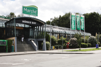 Autobahn_Tank-_und_Rastanlage_Hunxe