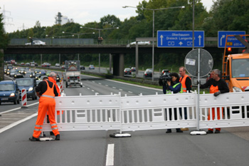 Autobahn Vollsperrung 3895