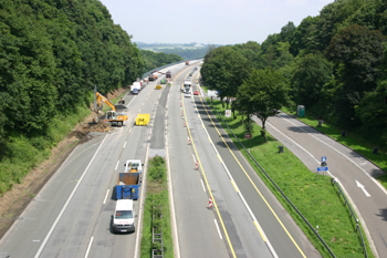 Autobahn Vollsperrung A52 Ruhrtalbrücke 15