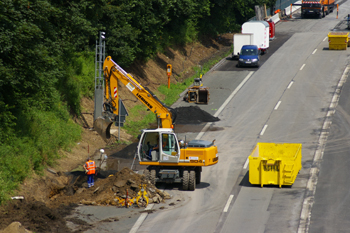 Autobahn Vollsperrung A52 Ruhrtalbrücke Mintard 69