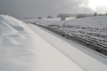 Autobahnbaustelle im Schnee A3 Spessartaufsteig Weibersbrunn Autobahn Frankfurt Würzburg Nürnberg 29