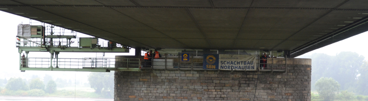 Autobahnbrücke Leverkusen Rheinbrücke Hohlkasten Autobahn A1 89