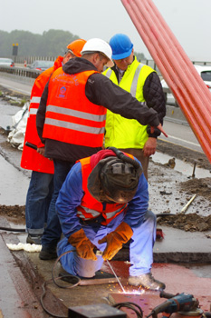 Autobahnbrücke Leverkusen Rheinbrücke Schweißarbeiten Autobahn A1 39