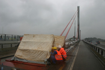 Autobahnbrücke Leverkusen Rheinbrücke Schweißarbeiten Autobahn A1 90