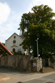 Autobahnkirche Waldlaubersheim  Autobahn A 61 81