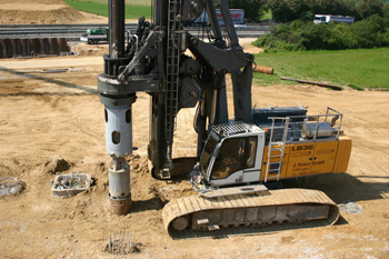 Autobahnkreuz Jackerath A 44 A 61 Braunkohle Tagebau Autobahnbaustelle 14