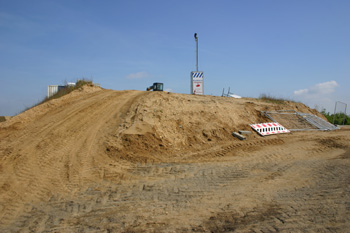 Autobahnkreuz Jackerath A 44 A 61 Braunkohle Tagebau Autobahnbaustelle 40