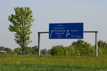 Autobahnkreuz Jackerath A 44 A 61 Braunkohle Tagebau Autobahnbaustelle 69