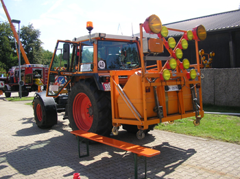 Autobahnmeisterei Mönchengladbach Fendt Geräteträger 33