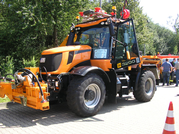 Autobahnmeisterei Mönchengladbach Traktor 17