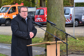 Autobahnmeisterei Straßenmeisterei Straßenwärter GedenkenNRW-Verkehrsminister Oliver Krischer,53