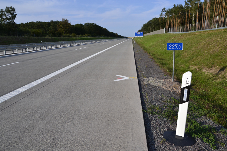 Autobahnneubau A 14 Colbitz Tangerhütte Betriebskilometer 68