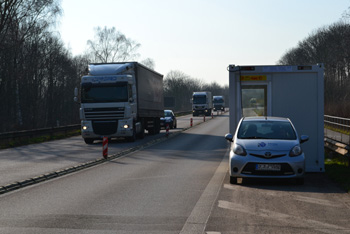 Autobahnpolizei Rheinbrücke Duisburg Neuenkamp Verkehrskontrolle 70