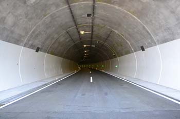 Autobahntunnel Hirschhagen Verkehrsfreigabe Einweihung Autobahn A 44 Kassel Helsa Hessisch Lichtenau Eisenach 85