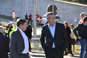 Autobahntunnel Hirschhagen Verkehrsfreigabe Einweihung Autobahn A 44 Stephan Krenz Gerd Riegelhuth 92