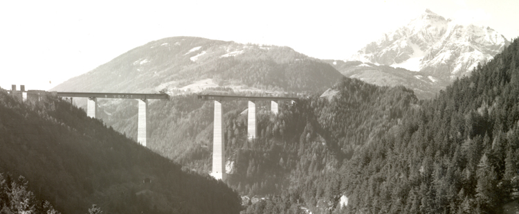 Bau Europabrücke - Foto Schär 002