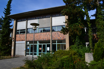 Berliner B�r Kilometerstein Rene Sintenis Grundschule Berlin-Frohnau 5