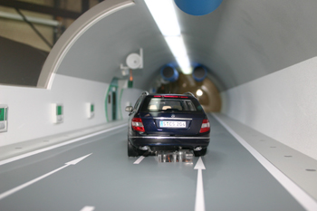 Bundesanstalt für Straßenwesen BASt  externe Spannglieder Autobahntunnel im Modell 76
