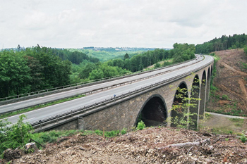 Bundesautobahn A1 Höllentalbrücke 03229