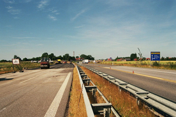 Bundesautobahn A1 Übergang B 207  028_25
