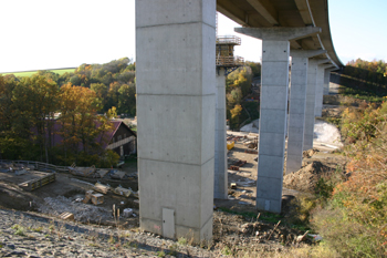 Bundesautobahn A7 Bräubachtalbrücke Ochsenfurt Marktbreit 84