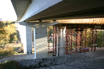 Bundesautobahn A7 Bräubachtalbrücke Ochsenfurt Marktbreit 92