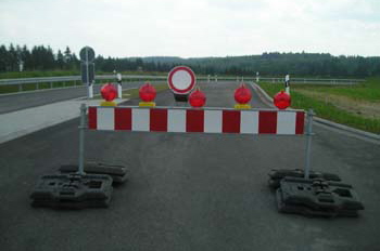 Bundesautobahn A 1 Gerolstein - Kelberg Absperrbake 54