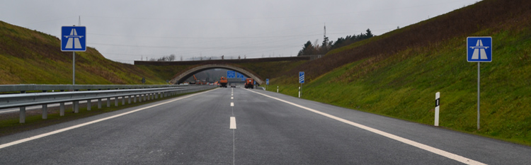 Bundesstraße B50n Autobahnkreuz Wittlich - Platten Altrich Anfang der Autobahn 53