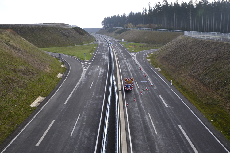 Bundesstraße B 50 neu Verkehrsfreigabe  Einweihung Wittlich Zeltingen Rachtig Ürzig Erden Lösnich Longkamp 83