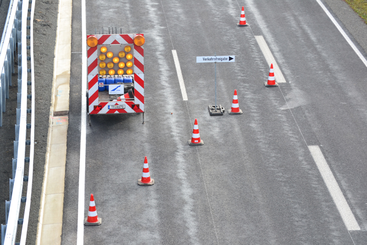 Bundesstraße B 50 neu Verkehrsfreigabe  Einweihung Wittlich Zeltingen Rachtig Ürzig Erden Lösnich Longkamp Kraftfahrstraße 27