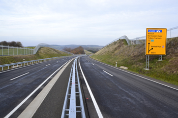 Bundesstraße B 50 neu Verkehrsfreigabe  Einweihung Wittlich Zeltingen Rachtig Ürzig Erden Lösnich Longkamp Kraftfahrstraße 55