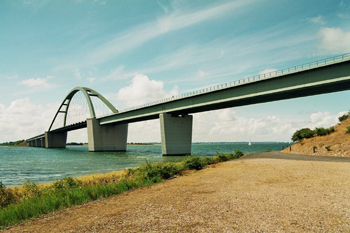 Bundestraße Vogefluglinie Fehmarnsundbrücke B 207 25_22