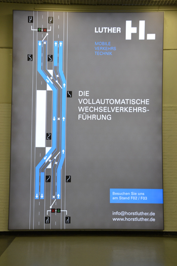 DeuSAT Köln 2019 Straßenausstatter Verkehrssicherheit Straßenverkehrstechnik Wechselverkehrsführung 30