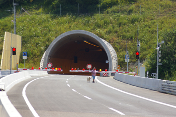 Einweihung Autobahn Hessisch-Lichtenau A 44 Kassel - Eisenach  Schulbergtunnel 74