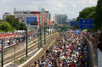 Essen Frohnhausen A40 Ruhrschnellweg Still-Leben 6767