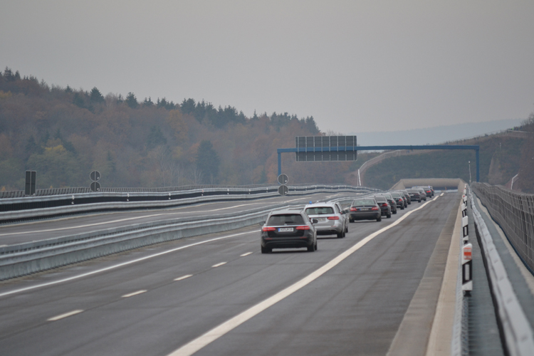 Feierliche Verkehrsfreigabe Bundesstrae B50n Hochmoselbrcke Erstbefahrer 66