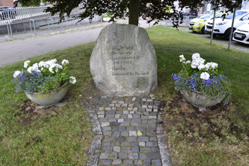 Gedenkstein Berliner B�r Heide in Schleswig-Holstein9