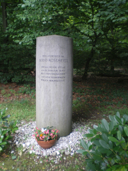 Gedenkstein Bernd Rosemeyer 06