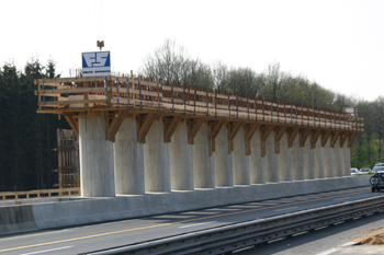 Grünbrücke Autobahn A 3 Köln Königsforst 88