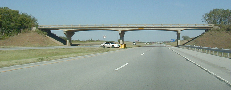 Interstate I-35  Kansas USA Autobahn 62