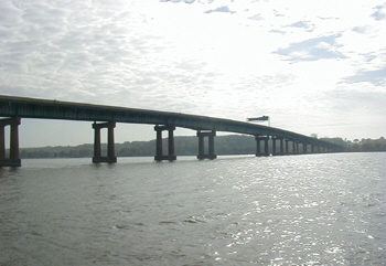 Interstate I-80 Illinois Iowa Mississippi  USA Autobahn 32