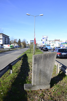 Kaiserslautern Mainzer Stra�e Kilometerstein Berliner B�r 8