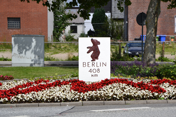 Kilometerstein Berliner Bär Heide in Schleswig-Holstein 1