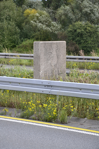 Kilometerstein Berliner Bär Meilenstein Autobahn A7 Northeim Schlochau Leine Rhume 11